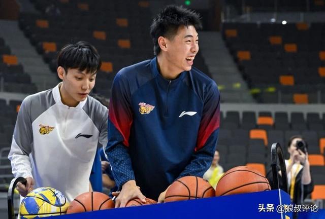 体育赛事-崔永熙：教练组没有让我特别着急但自己比较抓紧 训练和外援较劲